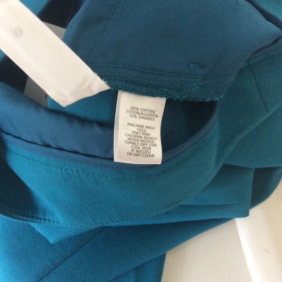 Ann Taylor Loft bi stretch ankle pants Marisa  fit - Picture 3 of 4